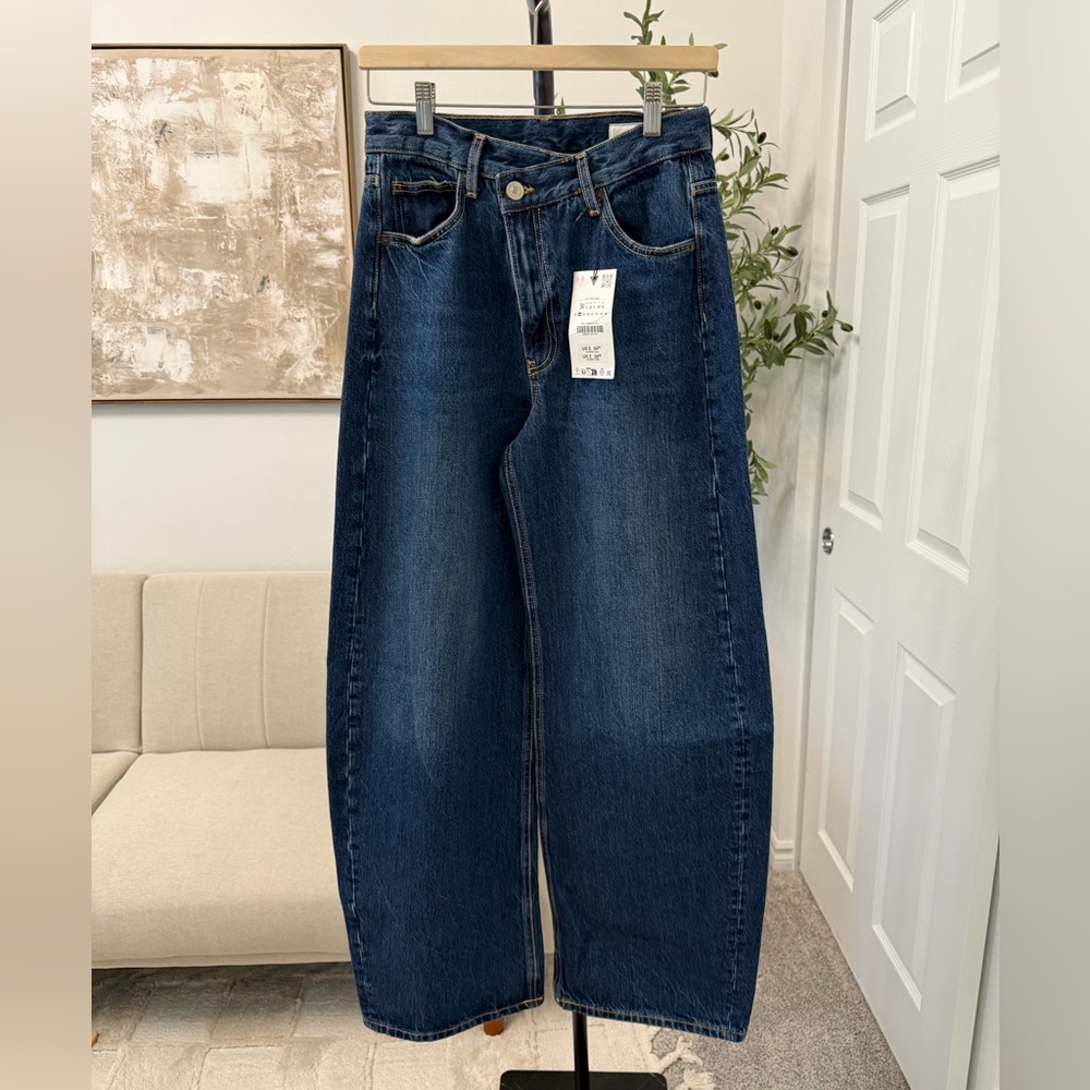 Zara Dark Blue Relaxed Jeans